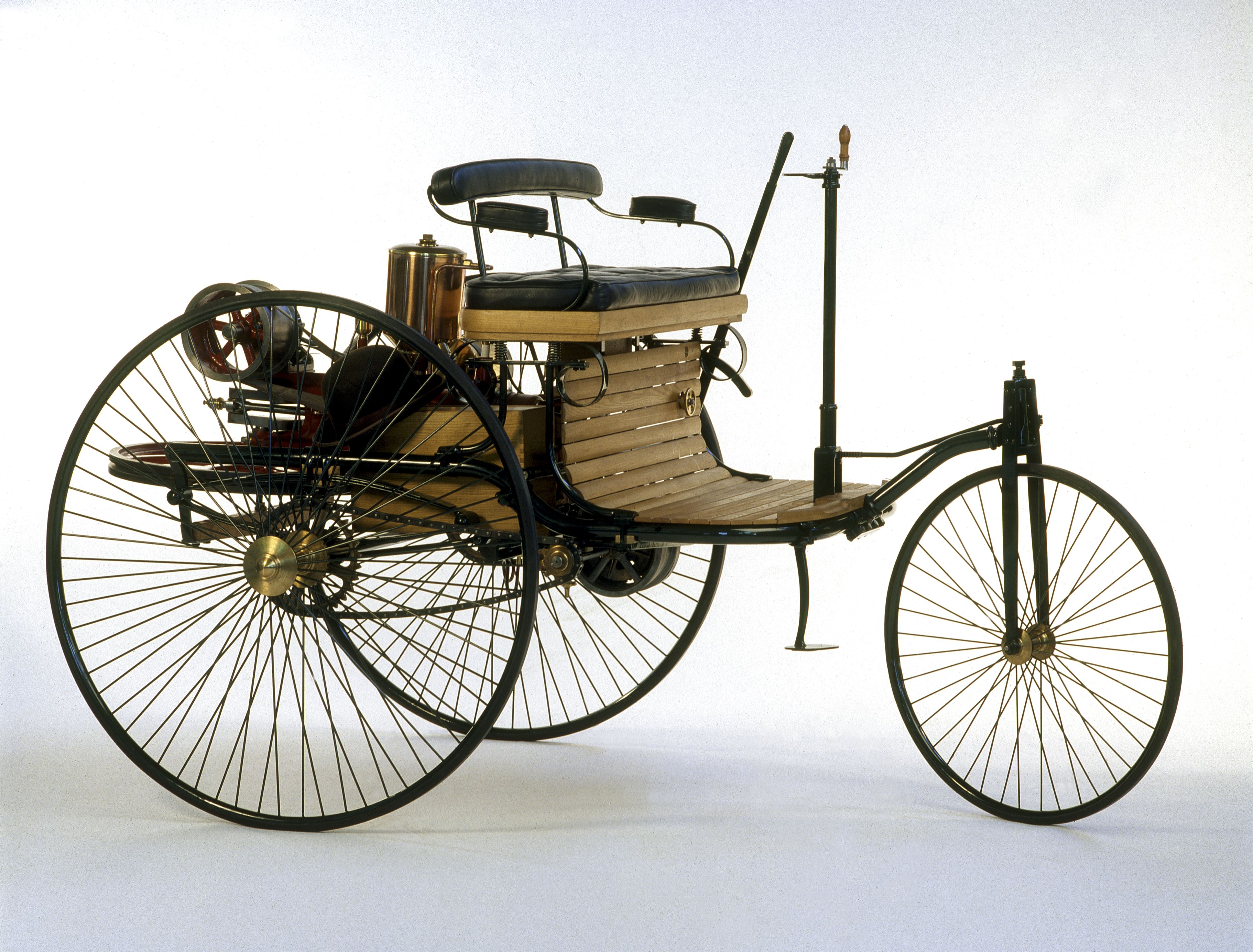 I 1886 fik Carl Benz patent på sin Patent Motorwagen